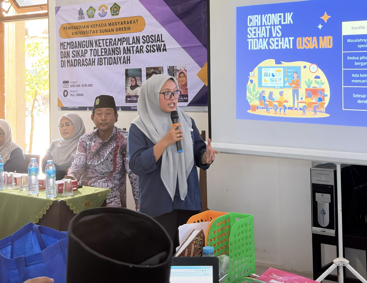 Dosen USG Bekali Guru MI Al Firdaus dengan Metode Mediasi Teman Sebaya untuk Kelola Konflik Siswa